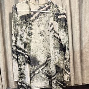 Chico's Green Gray and Black Patterned Open Front long sleeve Top size L